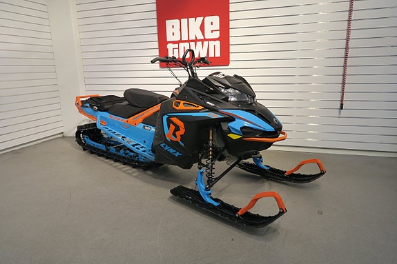 Lynx Boondocker 850 DS 3900