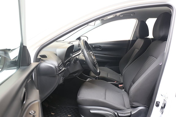 Hyundai i20 7 of 19