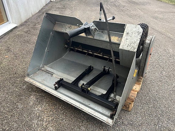 Begagnad Fjärås Spridare 400/1100