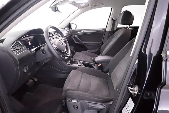 Volkswagen Tiguan Allspace 14 of 22