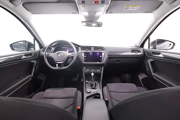 Volkswagen Tiguan Allspace 13 of 22
