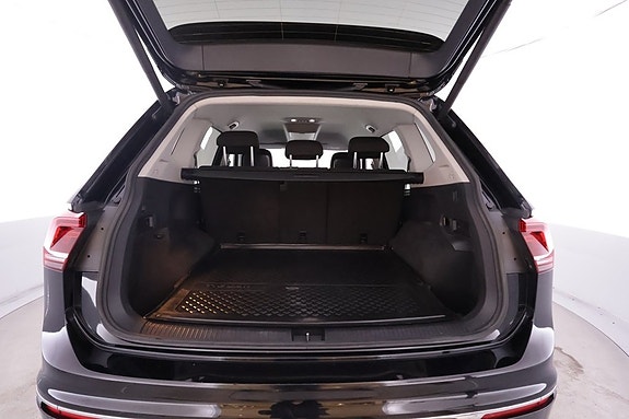 Volkswagen Tiguan Allspace 10 of 22