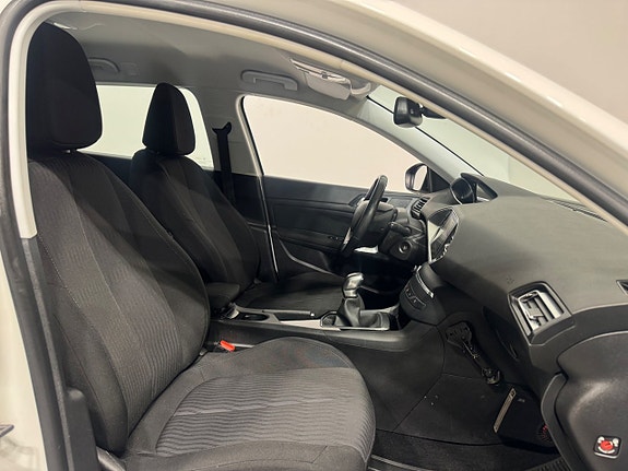 Peugeot 308 SW 5 of 5