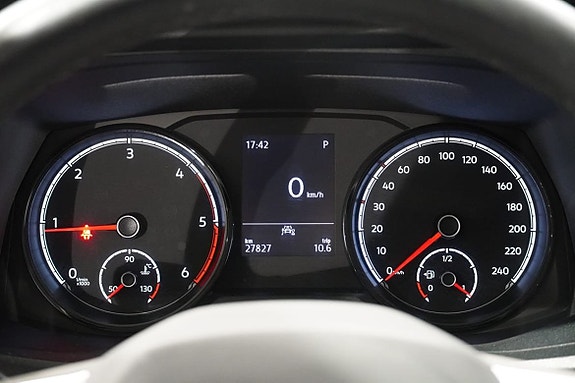 Volkswagen Transporter 10 of 12