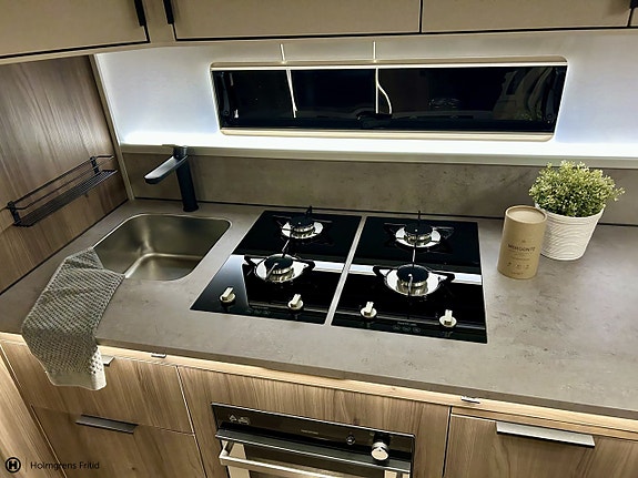Kabe Royal 630 GLE KS 11 of 19