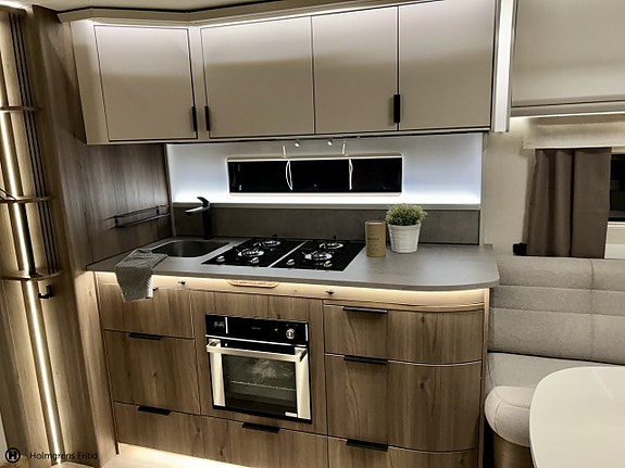Kabe Royal 630 GLE KS 10 of 19