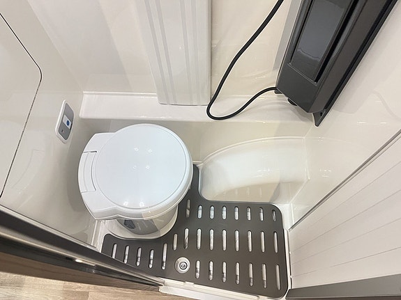 Kabe NOVUM C720 LGB (Light+ALDE+Litium+Adaptiv+Aut 170hk) 21 of 28