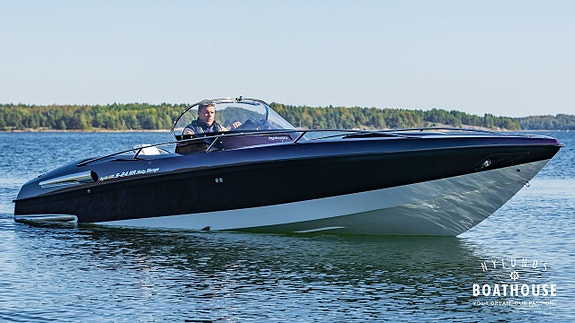 Hydrolift S-24 | Ilmor M10-725 2 of 5