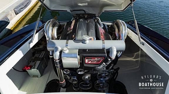 Hydrolift S-24 | Ilmor M10-725 30 of 30