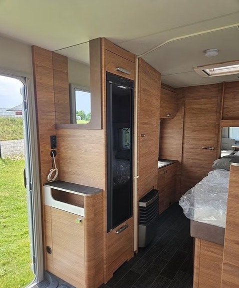Tabbert Da Vinci 560 HTD 2.5 Dubbelbädd / Badrum bak / NY (2023) 10 of 18