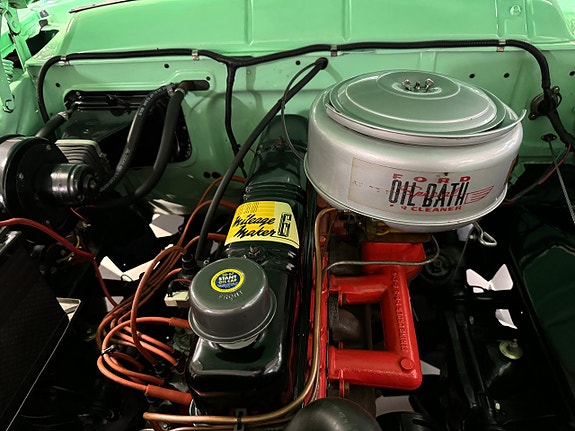 Ford Country 25 of 27