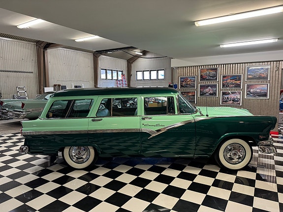 Ford Country 5 of 27