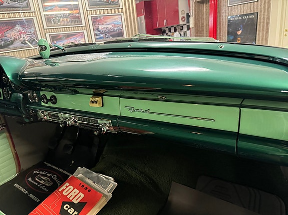 Ford Country 21 of 27