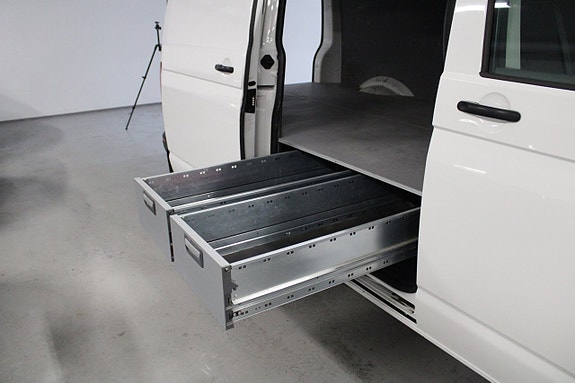 Volkswagen Transporter 6 of 14