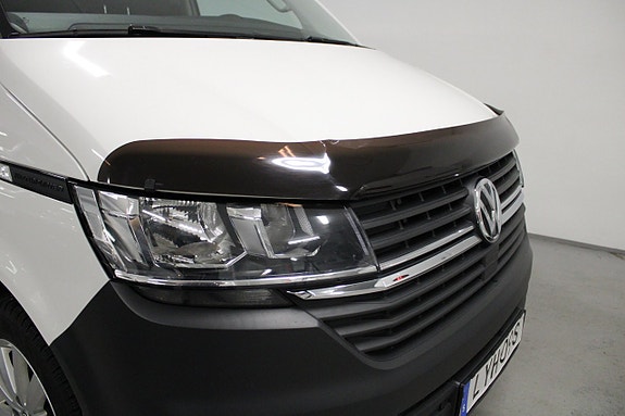 Volkswagen Transporter 10 of 14