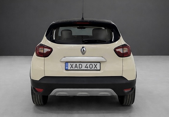 Renault Captur 3 of 7
