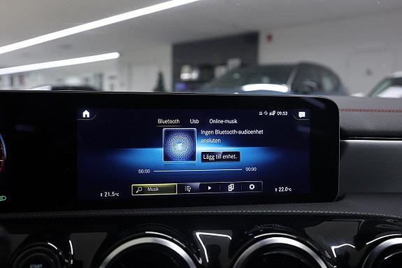 Mercedes-Benz CLA200 21 of 21