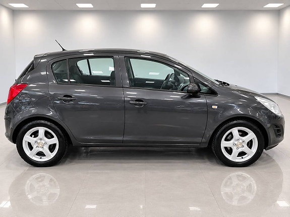 Opel Corsa 4 of 8
