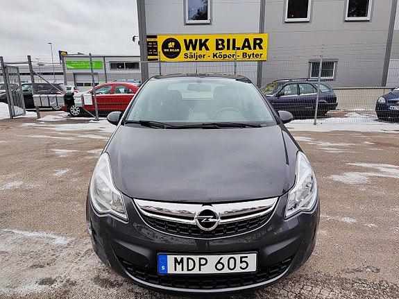 Opel Corsa 2 of 5