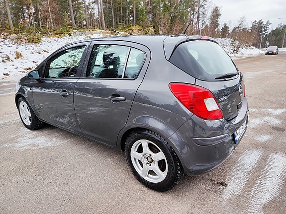 Opel Corsa 4 of 5