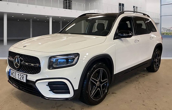 Mercedes-Benz GLB200