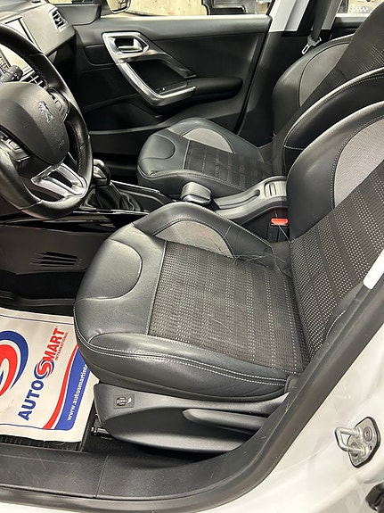 Peugeot 2008 9 of 15