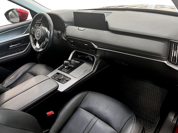Mazda CX-60 12 of 17