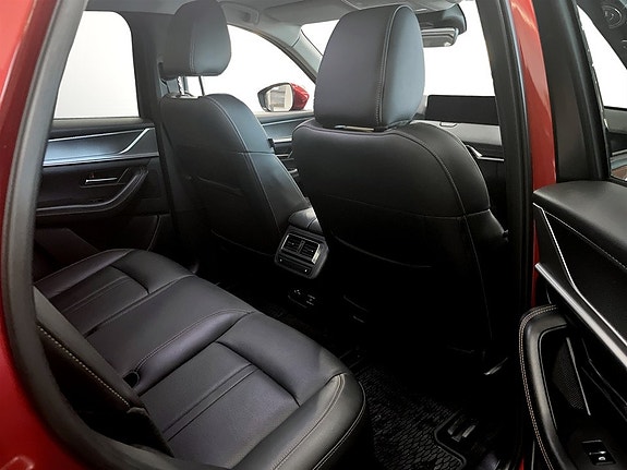 Mazda CX-60 13 of 17
