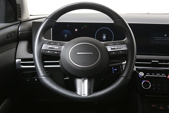 Hyundai Tucson 18 of 29