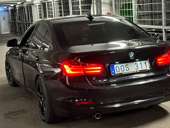 BMW 320d 8 of 9