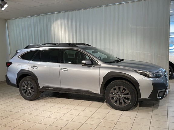 Subaru Outback 2 of 15
