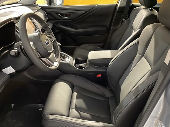 Subaru Outback 5 of 15