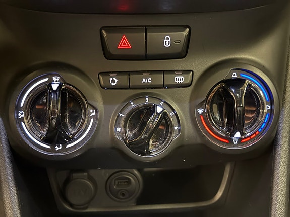 Peugeot 2008 18 of 27