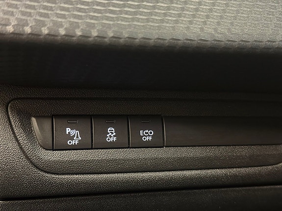 Peugeot 2008 19 of 27