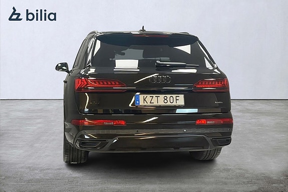 Audi Q7 5 of 5