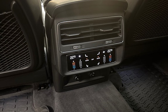 Audi Q7 16 of 17