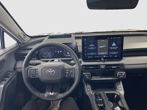 Toyota RAV4 21 of 26
