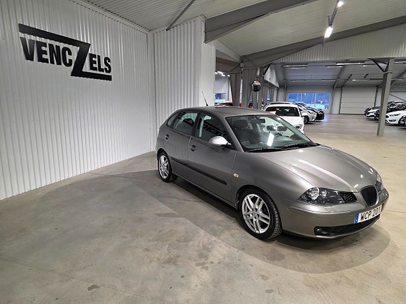 Seat Ibiza 2 of 5