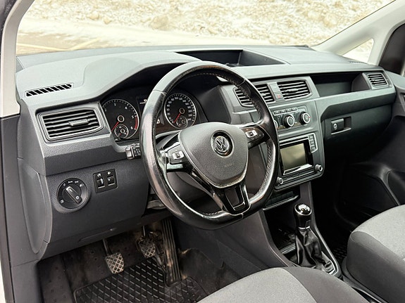 Volkswagen Caddy 14 of 19