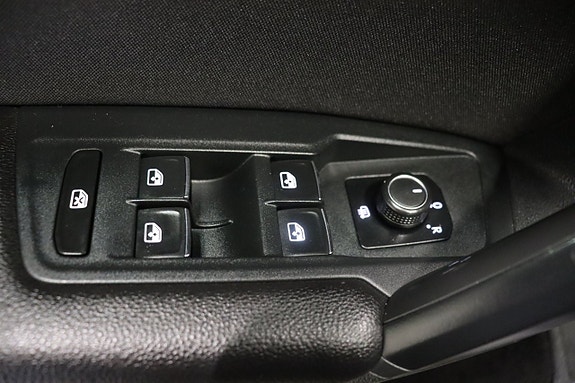 Volkswagen Tiguan 19 of 25