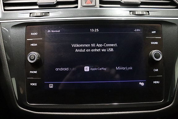 Volkswagen Tiguan 22 of 25