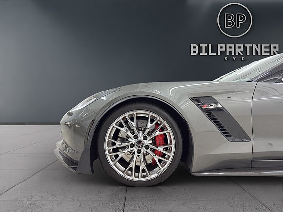 Chevrolet Corvette 17 of 17