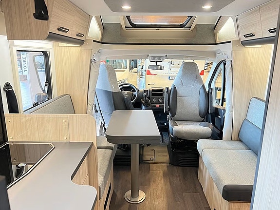 Sun Living S 72 DC / DEMOPRIS (Taksäng+Queenbed+TRUMA+3500kg) 23 of 30