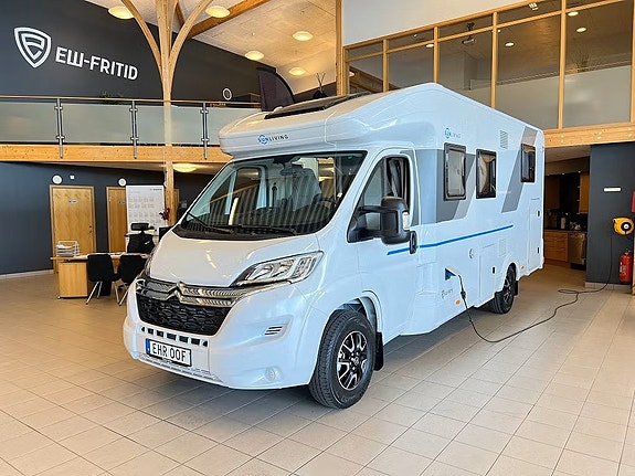 Sun Living S 72 DC / DEMOPRIS (Taksäng+Queenbed+TRUMA+3500kg)