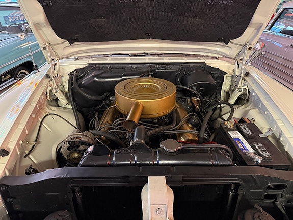 Chrysler New Yorker 22 of 25