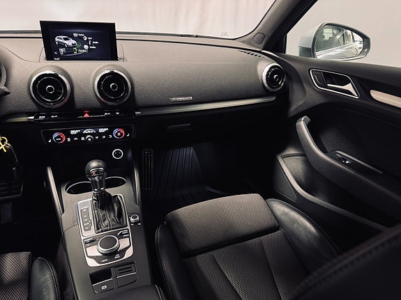 Audi A3 23 of 27