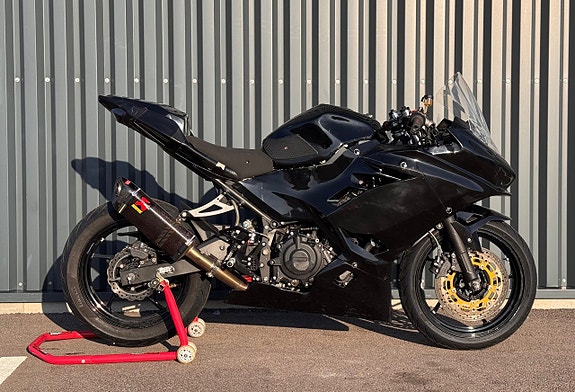 Kawasaki Ninja 400 - RACE HOJ