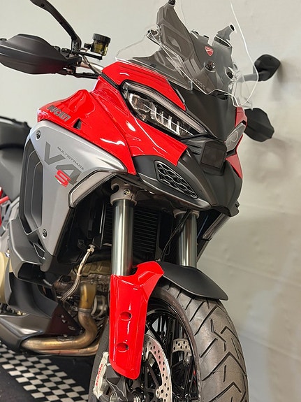 Ducati Multistrada V4 S Radar *KAMPANJ 20.000:-* 6 of 9