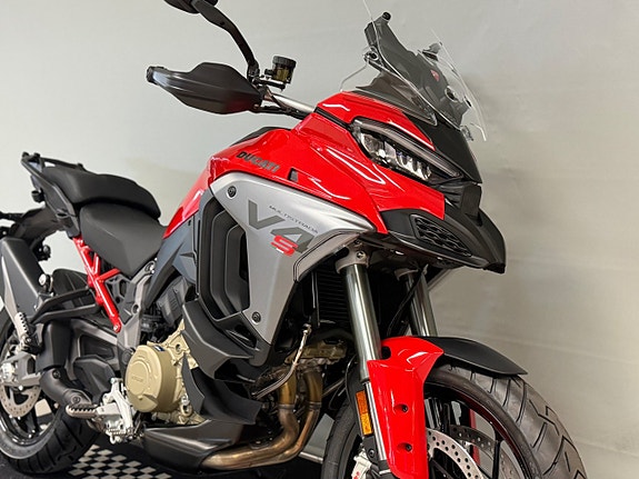 Ducati Multistrada V4 S Radar *KAMPANJ 20.000:-* 3 of 9