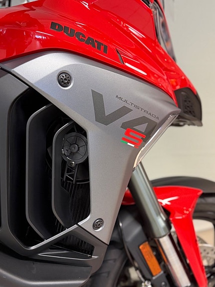 Ducati Multistrada V4 S Radar *KAMPANJ 20.000:-* 7 of 9